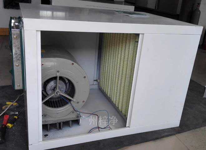 新風(fēng)增壓箱安裝現(xiàn)場 新風(fēng)增壓箱安裝現(xiàn)場